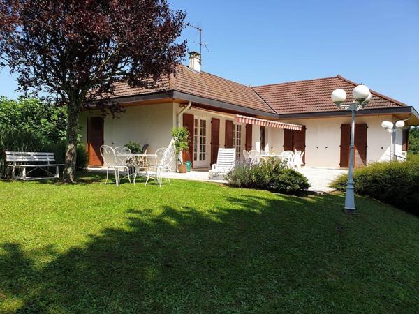 Maison 6 pièces 112m² à vendre à Saint-Denis-lès-Bourg 01000