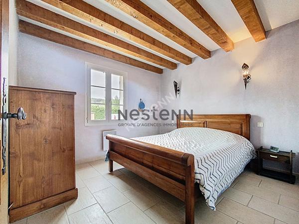 Maison Vacqueyras 6 pièce(s) 143 m2 Terrain - Piscine - Garages