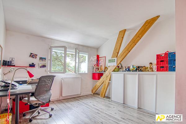 Versailles Butte Montbauron maison 7 pièces 225 m² habitables sur parcelle de 821 m² avec garage 2 voitures €2 349 000 ** - Référence 25865