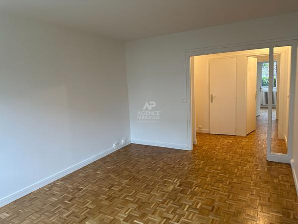 Appartement Saint Germain En Laye 3 pièce(s) 58 m2 €280 000 ** - Référence 17379