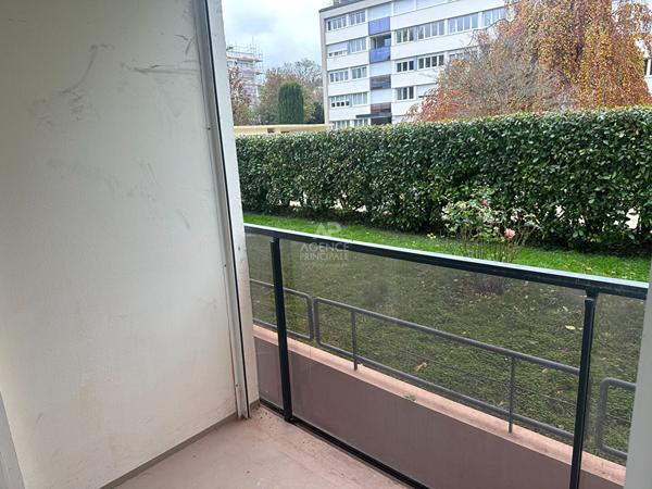 Appartement Saint Germain En Laye 3 pièce(s) 58 m2 €280 000 ** - Référence 17379