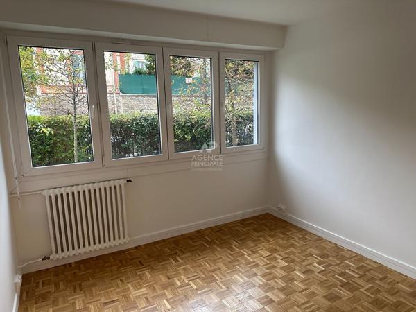 Appartement Saint Germain En Laye 3 pièce(s) 58 m2 €280 000 ** - Référence 17379