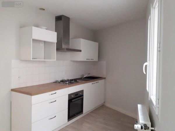 Maison à louer à Laval en Mayenne (53000), ref : 53006-L320