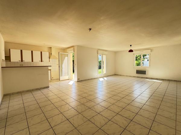 À vendre - Maison individuelle, 4 pièces située à Montlouis-sur-Loire (37270)