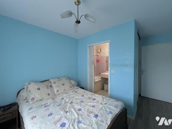 APPARTEMENT AVEC GARAGE AU CALME - 1ER ETAGE