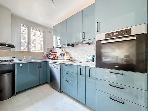 ISSY LES MOULINEAUX - CENTRE VILLE - Appartement 2/3 pièces traversant