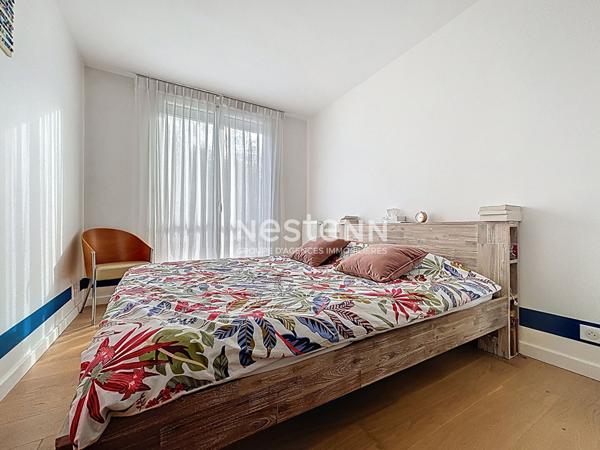 ISSY LES MOULINEAUX - CENTRE VILLE - Appartement 2/3 pièces traversant