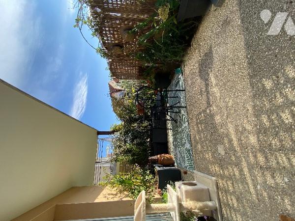 ETAPLES CENTRE VILLE 
Appartement rez-de-chaussée 70 m2  2 chambres avec terrasse  + parking