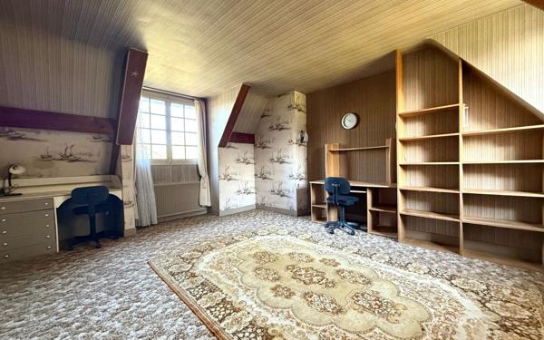 Maison à vendre    6 pièces • 256 m2 Santeny