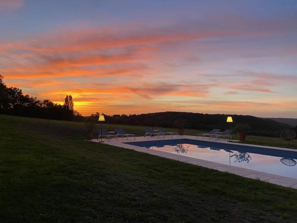 Propriété d’Exception – Domaine Privé de 27 Hectares en Position Dominante – Périgord Noir