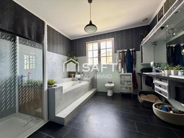 Maison 179m2, 4ch, terrain divisible 1268m2