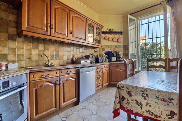 Maison Colombes 5 pièce(s) 110 m2