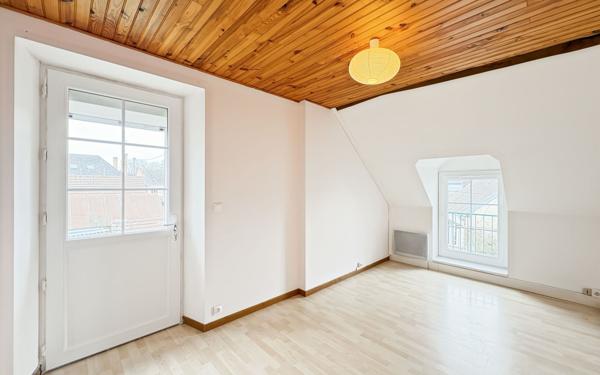 Maison à louer    3 pièces •  Ligny-le-Ribault