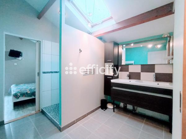 Maison 8 pièces - 180 m²