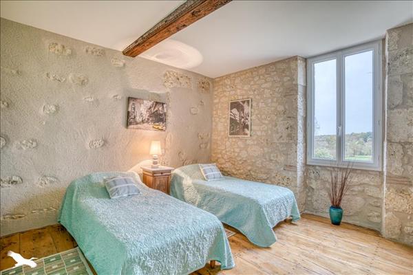 Maison à vendre |  Sigoulès |  10 pièces | 337 m²