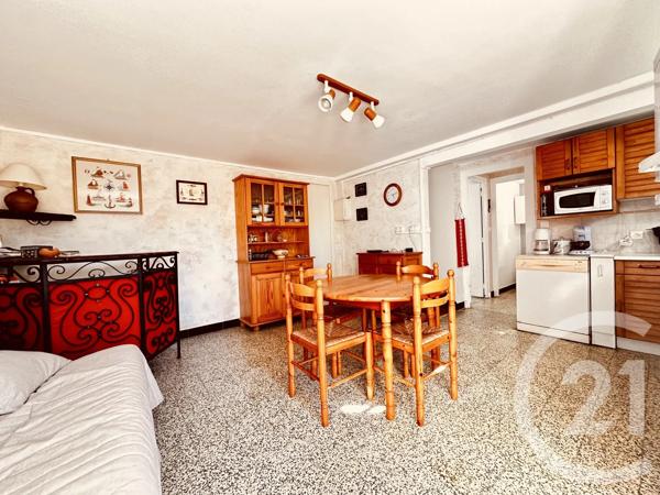 Maison à vendre  5 pièces - 82 m 2   FOURAS  - 17