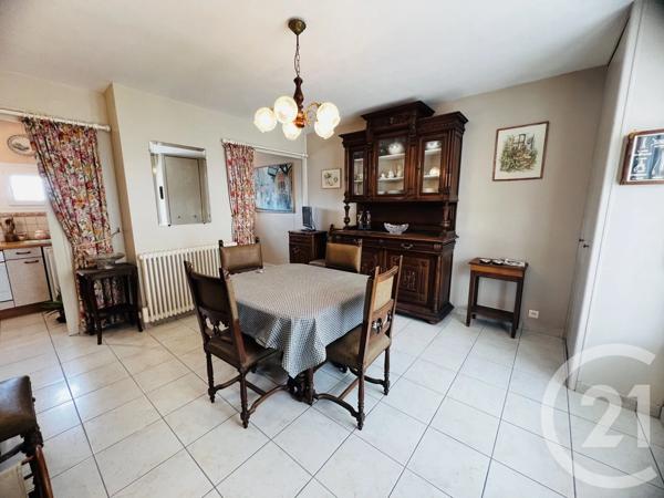 Maison à vendre  5 pièces - 82 m 2   FOURAS  - 17