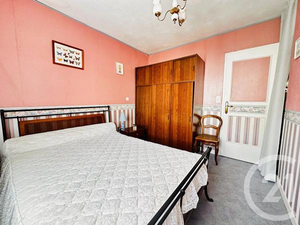 Maison à vendre  5 pièces - 82 m 2   FOURAS  - 17