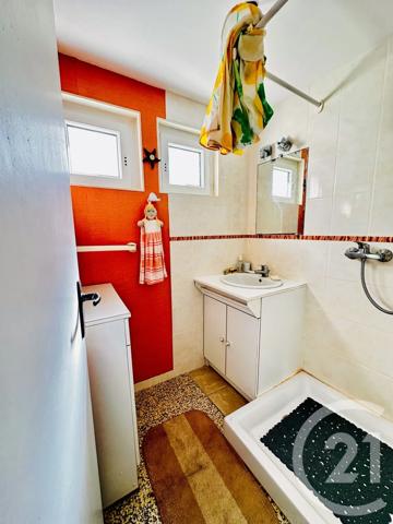 Maison à vendre  5 pièces - 82 m 2   FOURAS  - 17