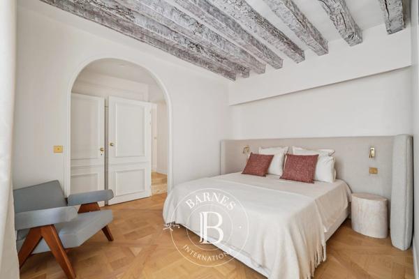 Paris 7ème, Appartement 2 Chambres -  95 m² à vendre