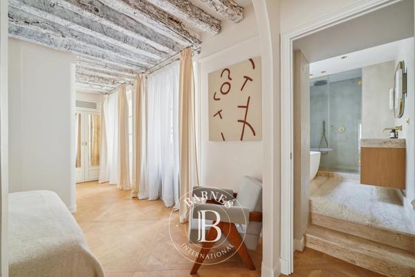 Paris 7ème, Appartement 2 Chambres -  95 m² à vendre