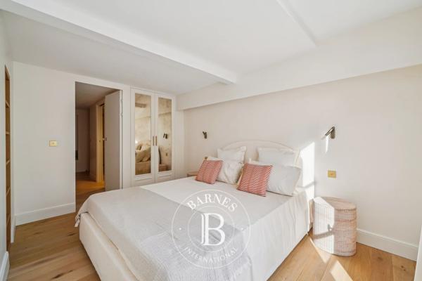 Paris 7ème, Appartement 2 Chambres -  95 m² à vendre