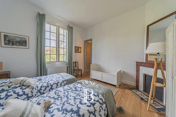 Arcachon, Maison 6 Chambres -  211 m² à vendre