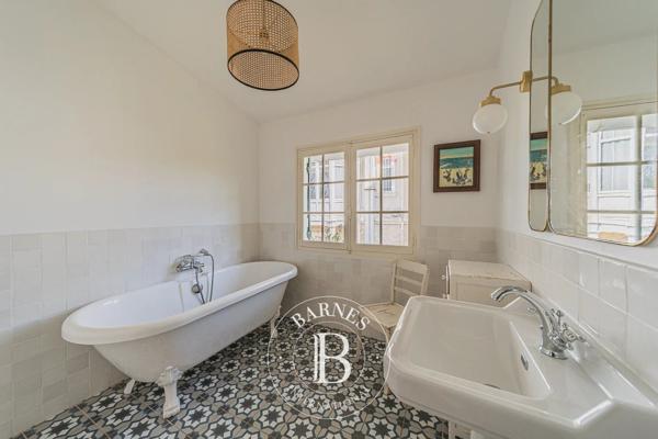 Arcachon, Maison 6 Chambres -  211 m² à vendre