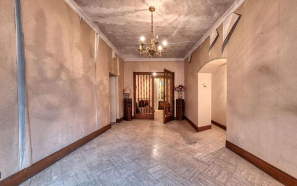 Appartement à vendre    2 pièces • 65 m2 Étampes