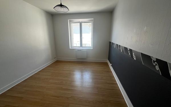 Maison à vendre    4 pièces •  Cozes