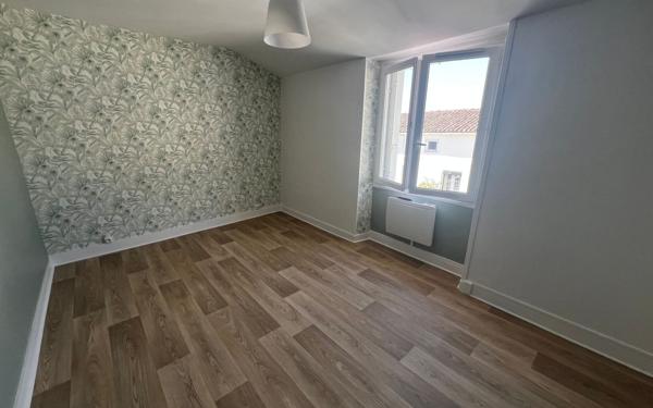 Maison à vendre    4 pièces •  Cozes