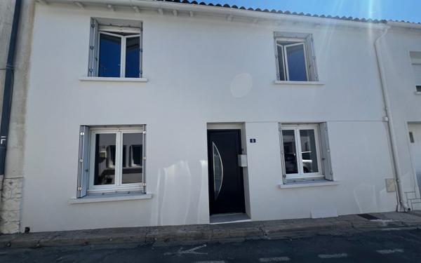 Maison à vendre    4 pièces •  Cozes