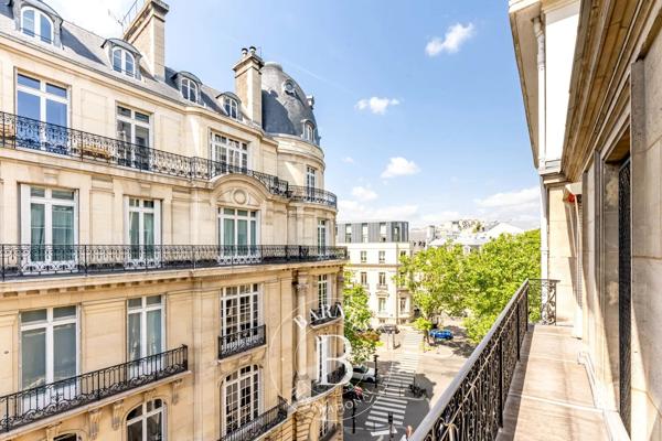 Paris 16ème, Appartement 3 Chambres -  138 m² à vendre