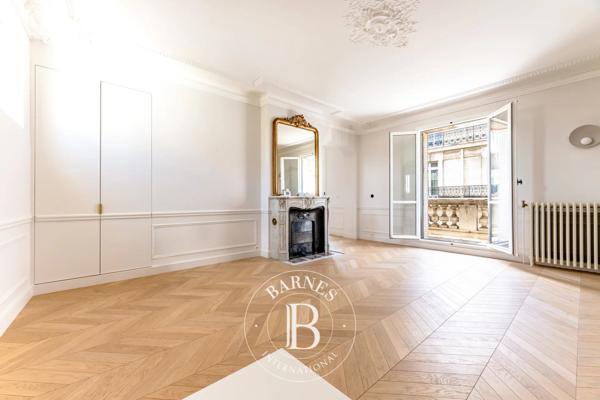 Paris 16ème, Appartement 3 Chambres -  138 m² à vendre