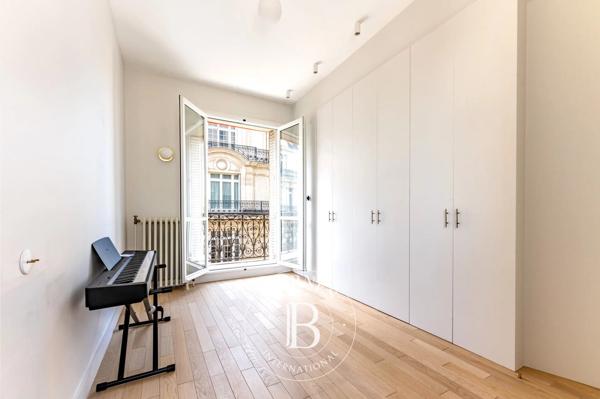 Paris 16ème, Appartement 3 Chambres -  138 m² à vendre