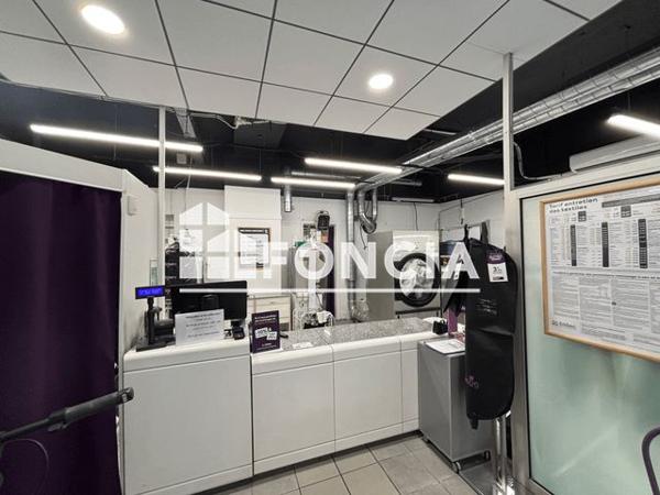 À vendre Local commercial 96 m² - Avignon 84000