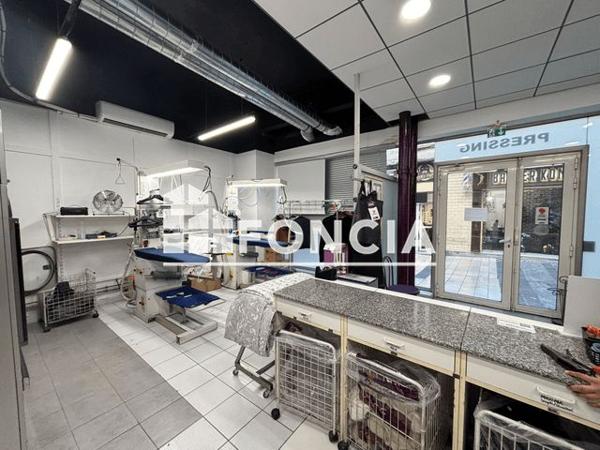 À vendre Local commercial 96 m² - Avignon 84000