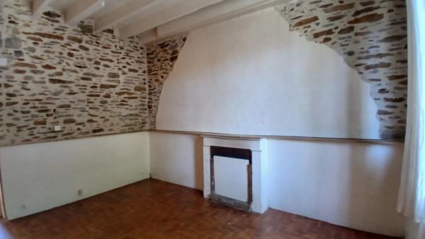 Exclusivité : maison ancienne sur un grand terrain avec un fort potentiel d'aménagement NANTES (44)