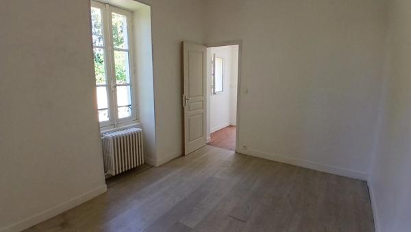 Exclusivité : maison ancienne sur un grand terrain avec un fort potentiel d'aménagement NANTES (44)