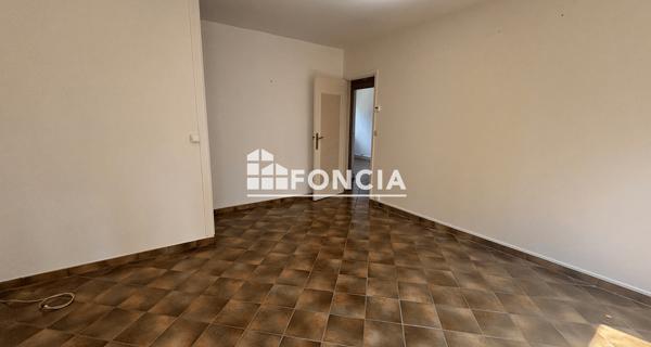 Location Appartement 4 pièces 69.3 m² - Verneuil-sur-seine 78480