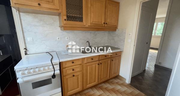 Location Appartement 4 pièces 69.3 m² - Verneuil-sur-seine 78480
