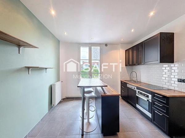 A VENDRE - SECTEUR JEAN JAURES/ CERNAY-  APPARTEMENT DE TYPE 4 - CHARME DE L'ANCIEN
