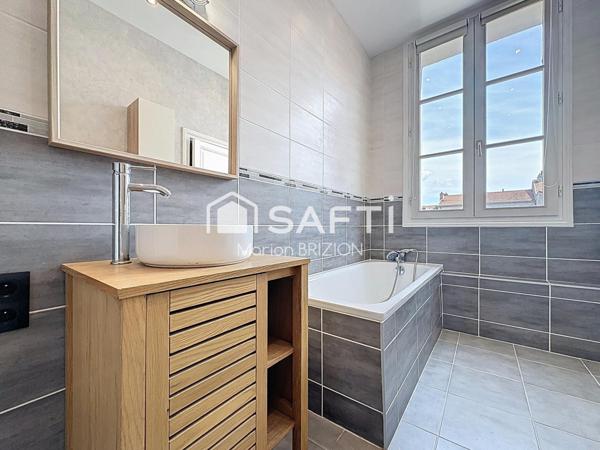 A VENDRE - SECTEUR JEAN JAURES/ CERNAY-  APPARTEMENT DE TYPE 4 - CHARME DE L'ANCIEN