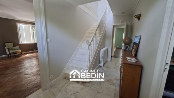 Vente Maison 10 pieces Ambares Et Lagrave 6 chambres