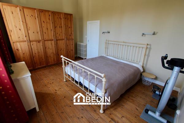 Vente Maison 10 pieces Ambares Et Lagrave 6 chambres