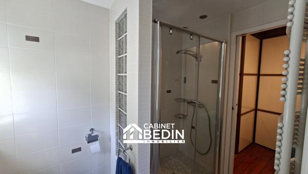 Vente Maison 10 pieces Ambares Et Lagrave 6 chambres