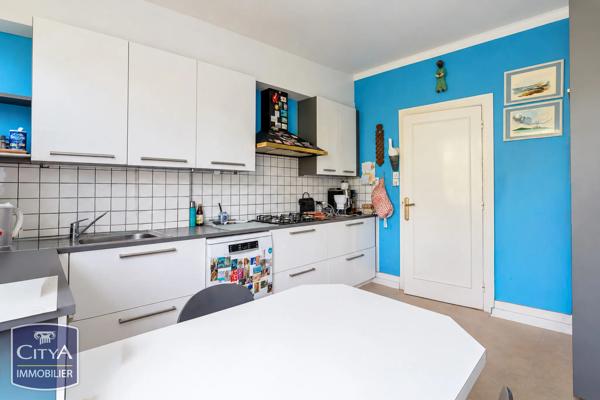 Appartement à vendre 6 pièces 224.9m² Douai (59500)