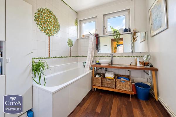 Appartement à vendre 6 pièces 224.9m² Douai (59500)