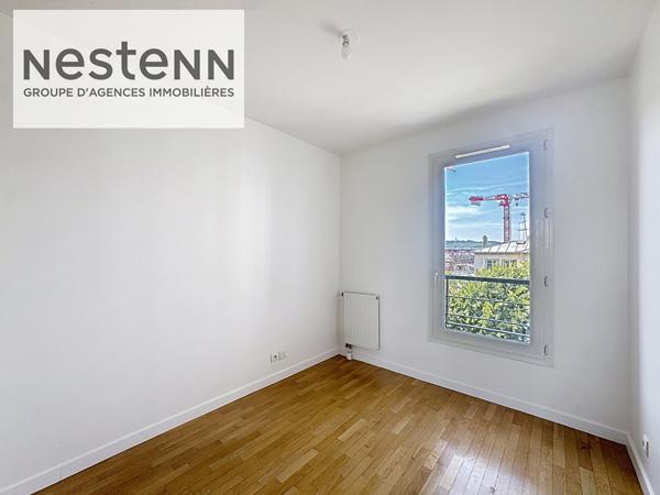 Ermont - Appartement 3 pièces récent avec balcon,2 chambres 2 parkings, proche gare