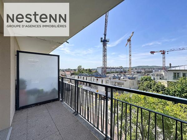 Ermont - Appartement 3 pièces récent avec balcon,2 chambres 2 parkings, proche gare